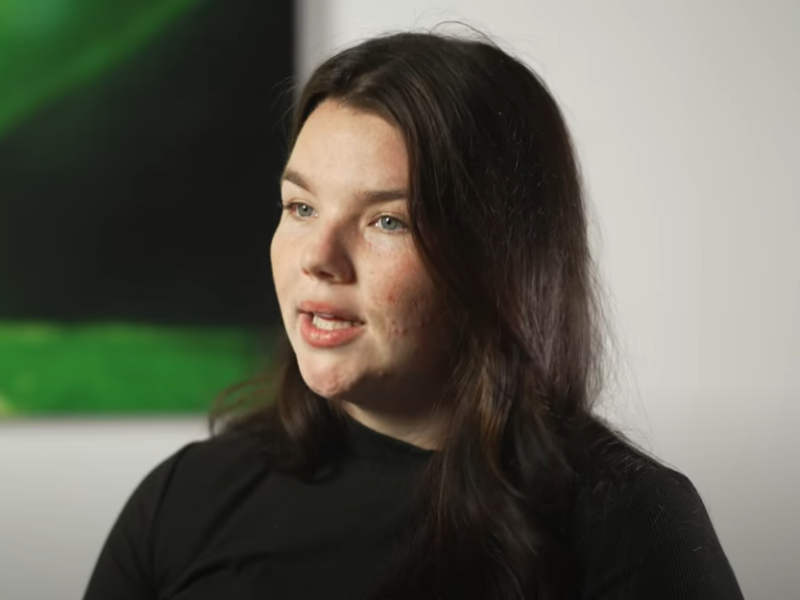 Women talking about her role